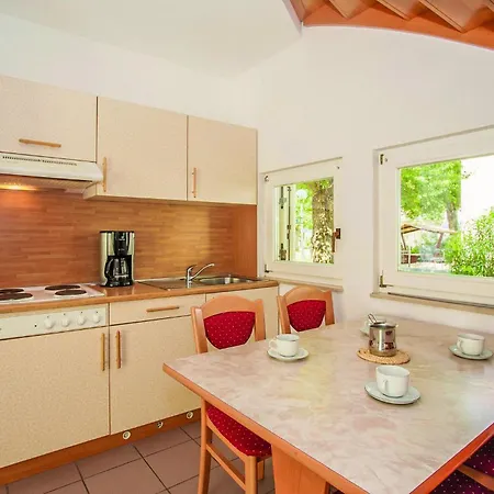 Apartamento 1 Bedroom Beautiful In *